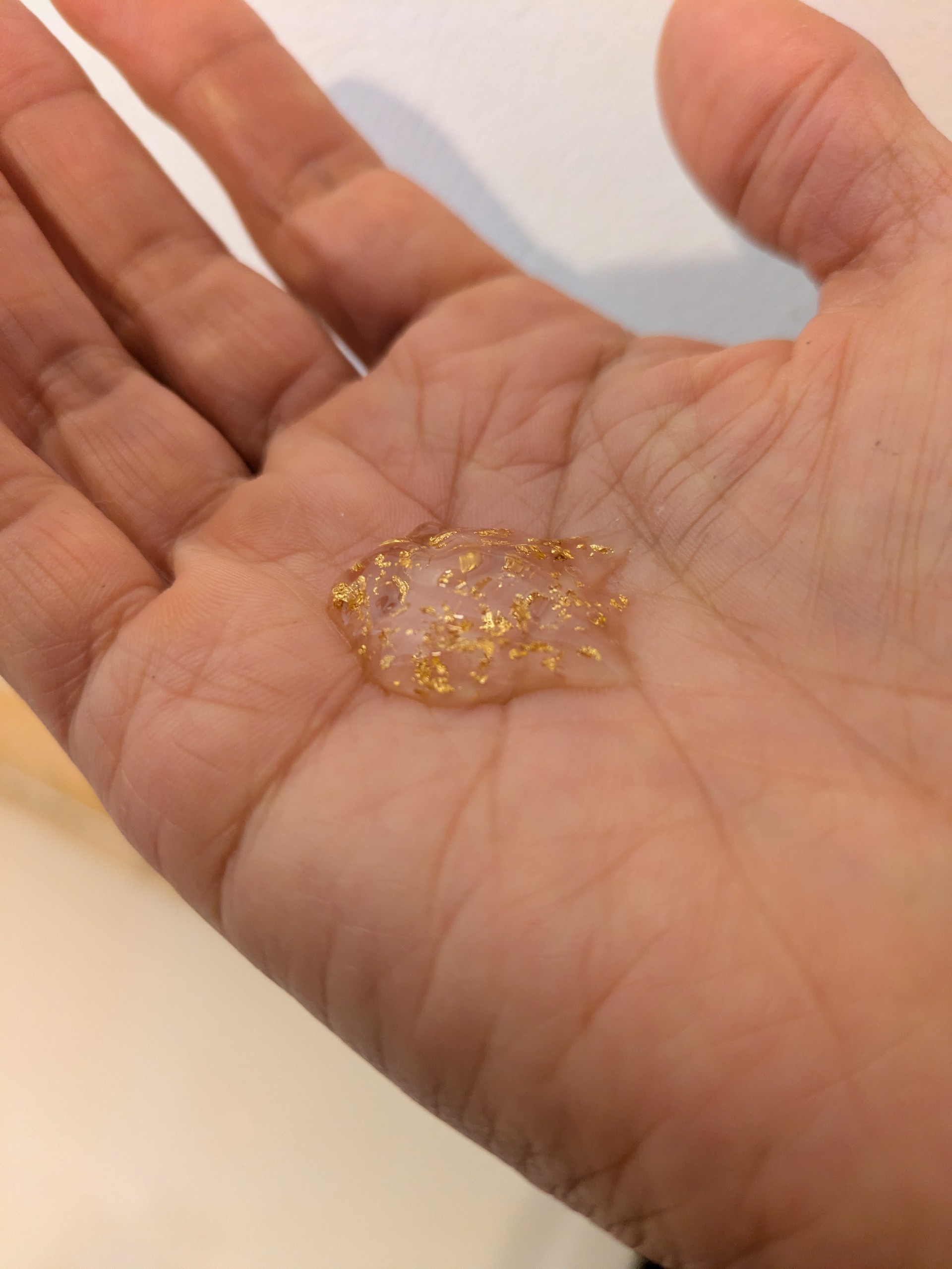 金箔クリームで至福の時間を。サンプルプレゼント実施中！